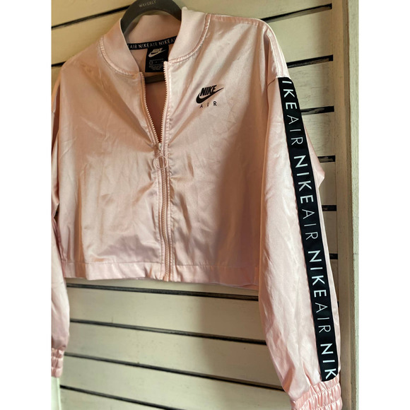 Nike woman’s crop jacket small pink air track satin crop NikeAir sleeve pockets - Picture 4 of 10